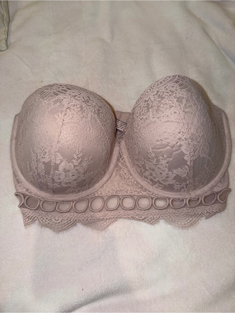 2018 vintage Victoria Secret Strapless Lace Longline Bra in Blush